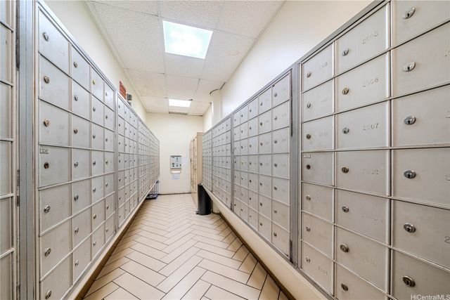747 Amana Street 407, Honolulu, HI 96814