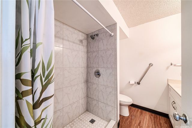 747 Amana Street 407, Honolulu, HI 96814