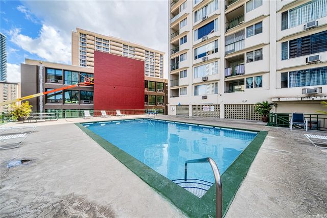 747 Amana Street 407, Honolulu, HI 96814