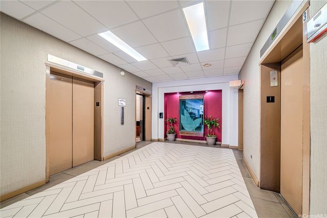 747 Amana Street 407, Honolulu, HI 96814
