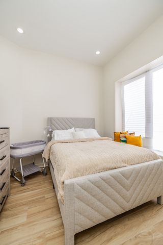 3345 W Douglas Boulevard, Chicago, IL 60623