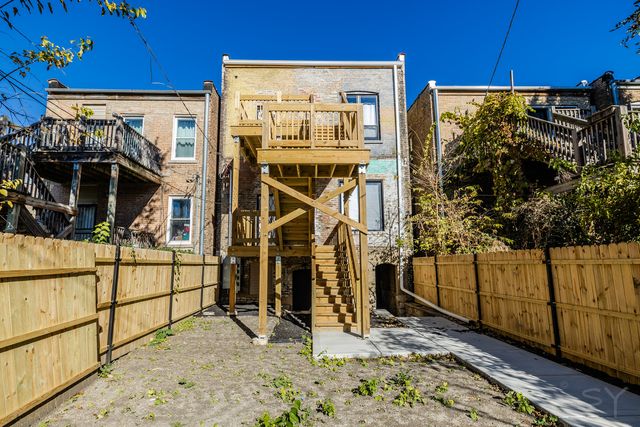 3345 W Douglas Boulevard, Chicago, IL 60623