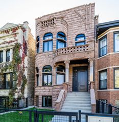 3345 W Douglas Boulevard, Chicago, IL 60623