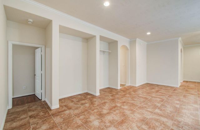 906 Wiley Drive, Magnolia, TX 77354