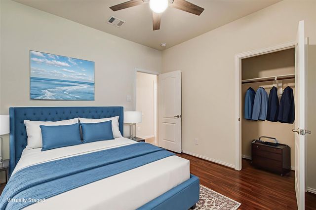 906 Wiley Drive, Magnolia, TX 77354