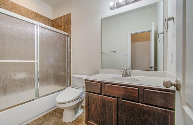 906 Wiley Drive, Magnolia, TX 77354