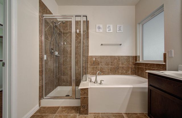 906 Wiley Drive, Magnolia, TX 77354