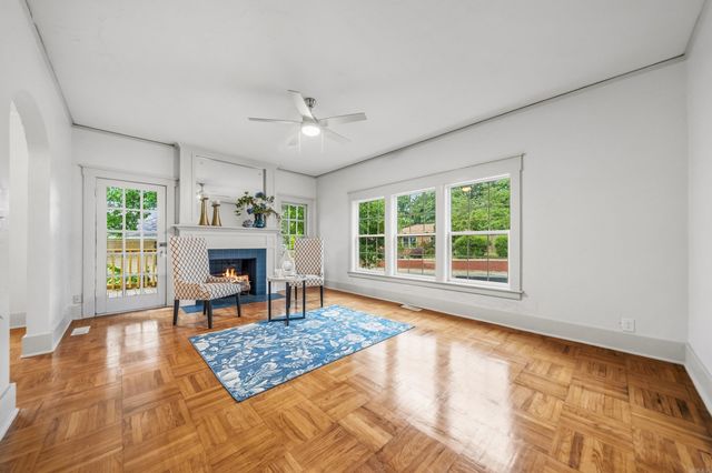 301 Summer Street, Hot Springs, AR 71913