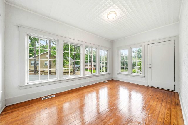 301 Summer Street, Hot Springs, AR 71913