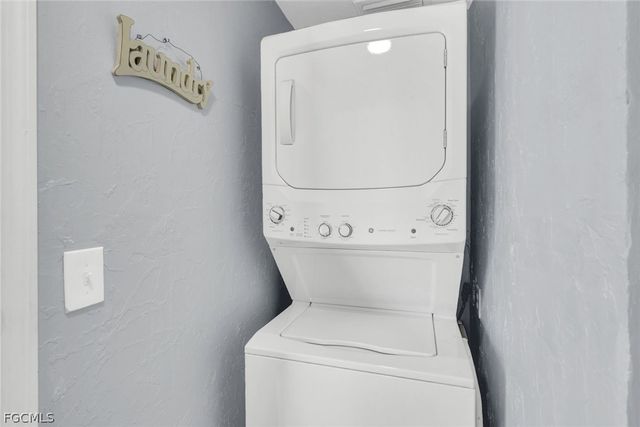 3210 King ST, Fort Myers, FL 33916