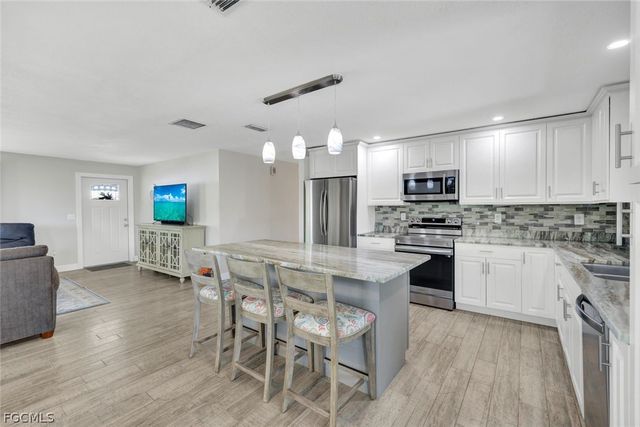 3210 King ST, Fort Myers, FL 33916