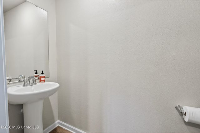 2016 Napoleon Street, Ocean Springs, MS 39564