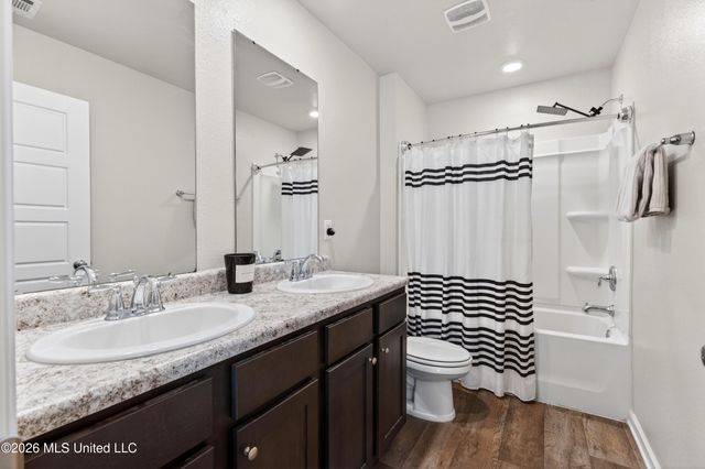 2016 Napoleon Street, Ocean Springs, MS 39564