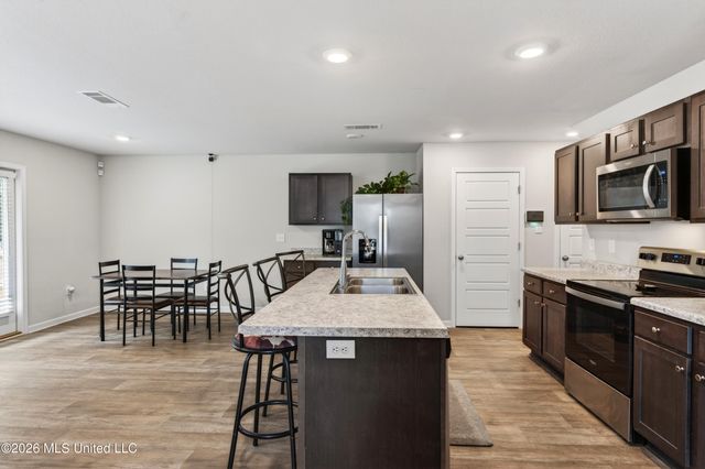 2016 Napoleon Street, Ocean Springs, MS 39564