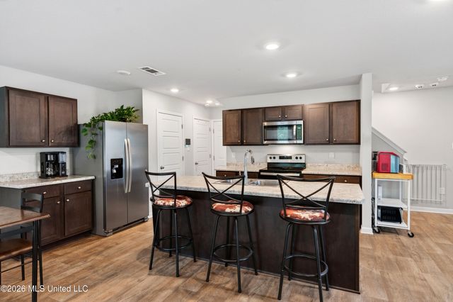 2016 Napoleon Street, Ocean Springs, MS 39564