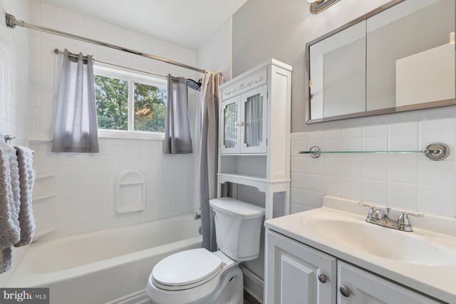 1011 MARKSWORTH RD, Catonsville, MD 21228