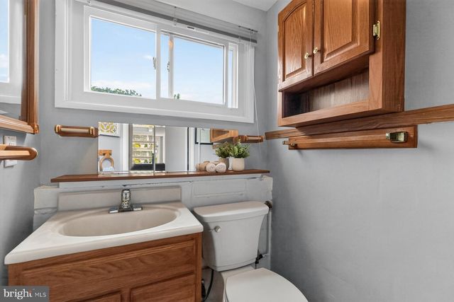 1011 MARKSWORTH RD, Catonsville, MD 21228