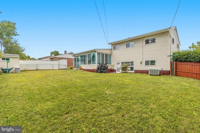 1011 MARKSWORTH RD, Catonsville, MD 21228
