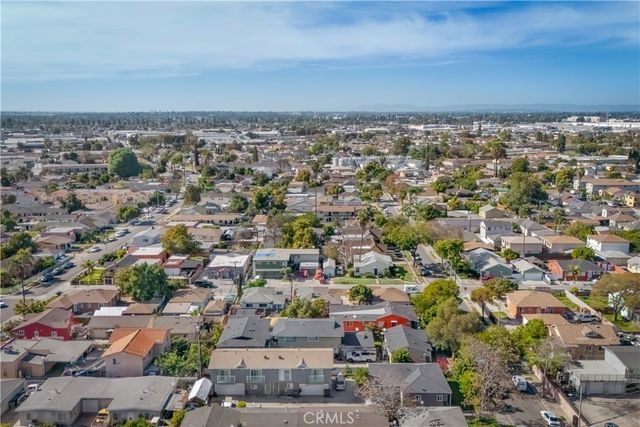 3310 Palm Ave, Lynwood, CA 90262