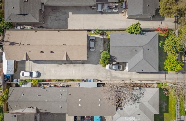 3310 Palm Ave, Lynwood, CA 90262