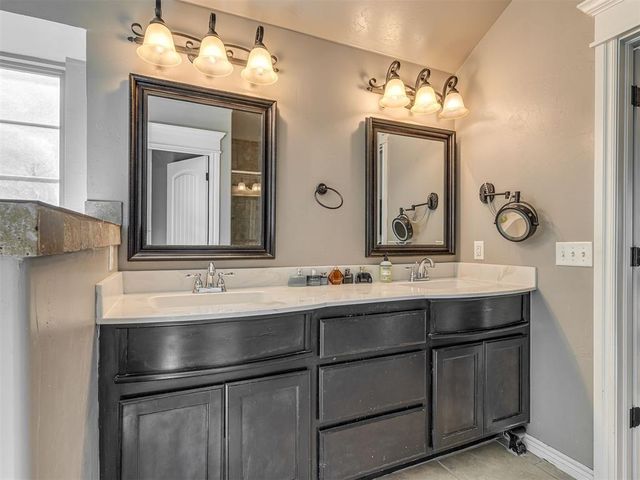 17017 Madrid Circle, Oklahoma City, OK 73170