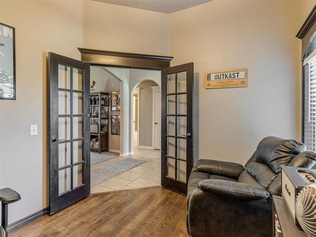 17017 Madrid Circle, Oklahoma City, OK 73170