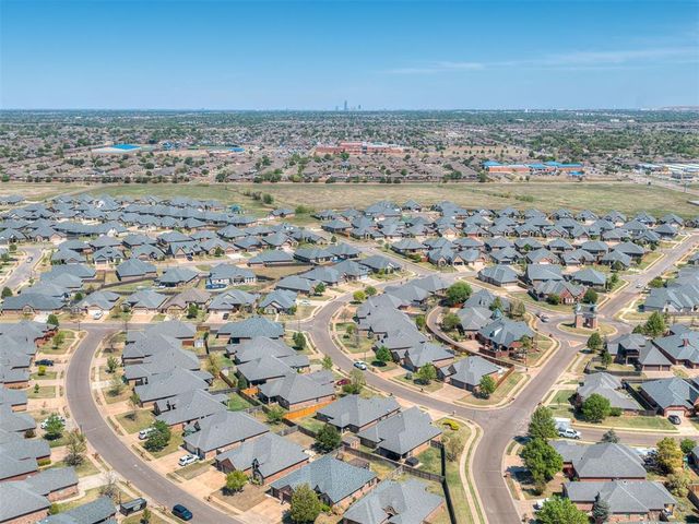 17017 Madrid Circle, Oklahoma City, OK 73170