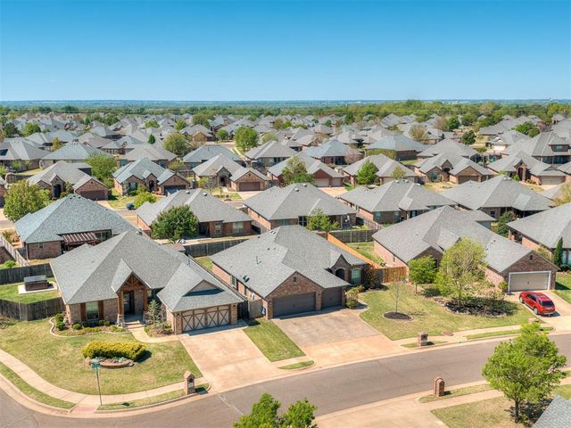 17017 Madrid Circle, Oklahoma City, OK 73170