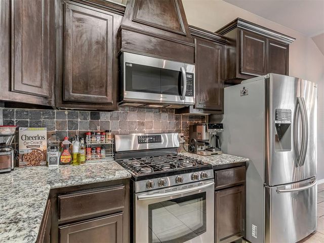 17017 Madrid Circle, Oklahoma City, OK 73170