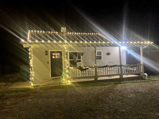 4029 Brown St, Westmoreland, TN 37186