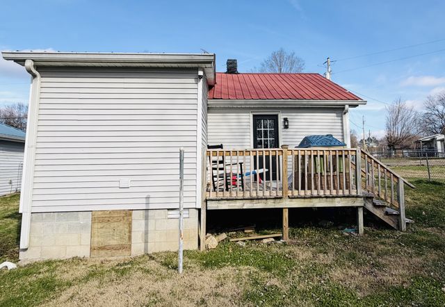 4029 Brown St, Westmoreland, TN 37186