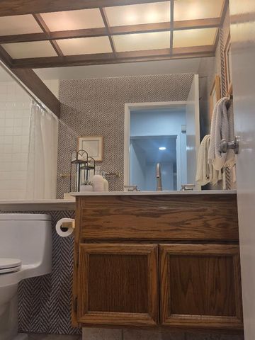 11440 Sutters Mill Cir, Gold River, CA 95670