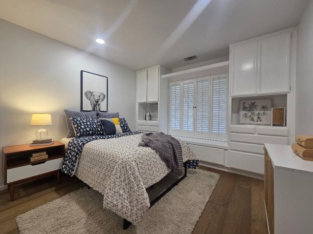 11440 Sutters Mill Cir, Gold River, CA 95670