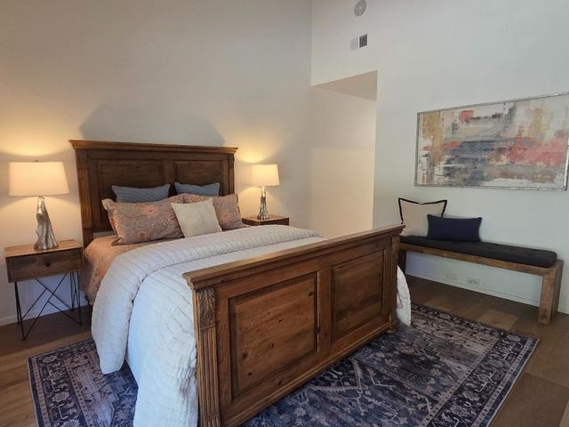 11440 Sutters Mill Cir, Gold River, CA 95670