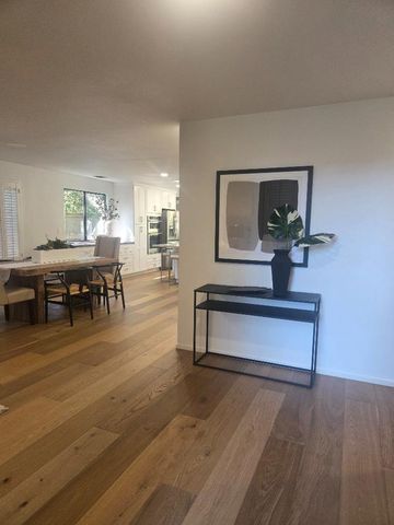 11440 Sutters Mill Cir, Gold River, CA 95670