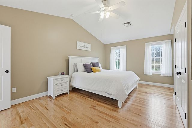 249 Chestnut St, Rehoboth, MA 02769