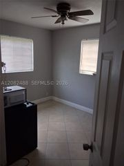 1050 NW 25th Ave 0, Fort Lauderdale, FL 33311