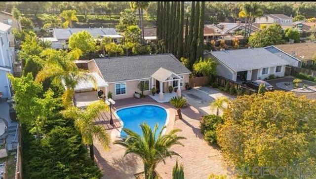 13808 Pomerado Rd, Poway, CA 92064