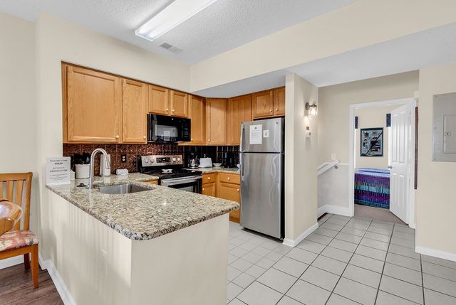 4565 Girvan Dr Unit F, Myrtle Beach, SC 29579