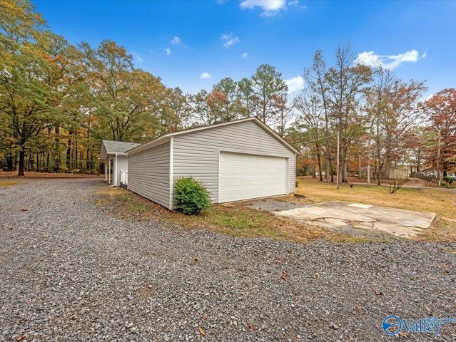 8388 County Road 310, Cullman, AL 35057