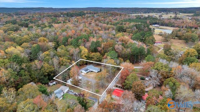 8388 County Road 310, Cullman, AL 35057