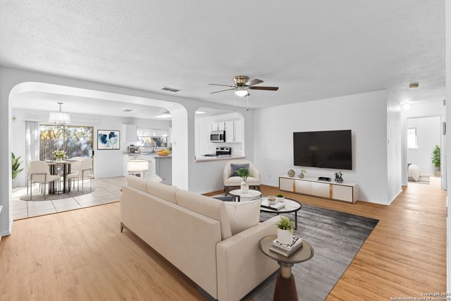 9150 Dover, San Antonio, TX 78250