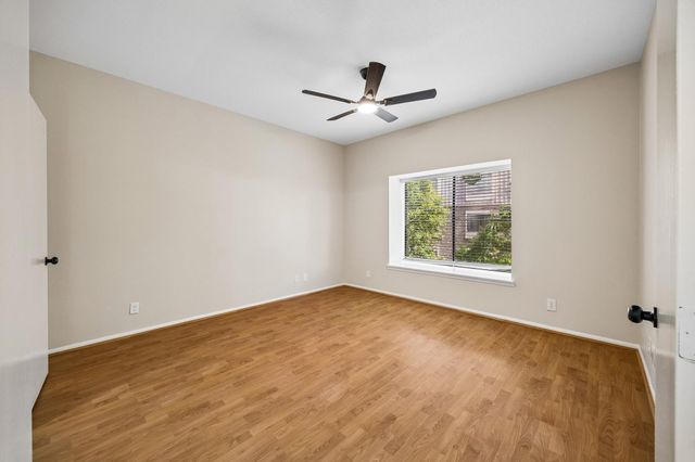 2211 S Braeswood Blvd 22C, Houston, TX 77030