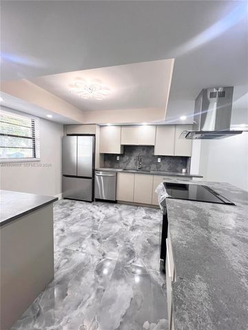 4930 E Sabal Palm Boulevard 206, Tamarac, FL 33319