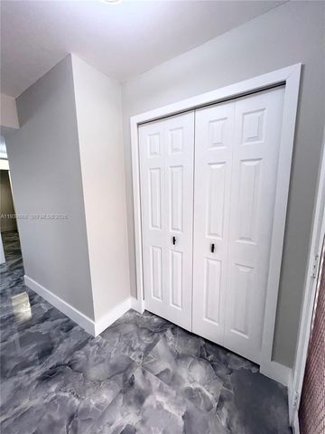 4930 E Sabal Palm Boulevard 206, Tamarac, FL 33319