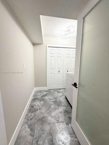 4930 E Sabal Palm Boulevard 206, Tamarac, FL 33319