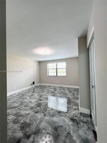 4930 E Sabal Palm Boulevard 206, Tamarac, FL 33319