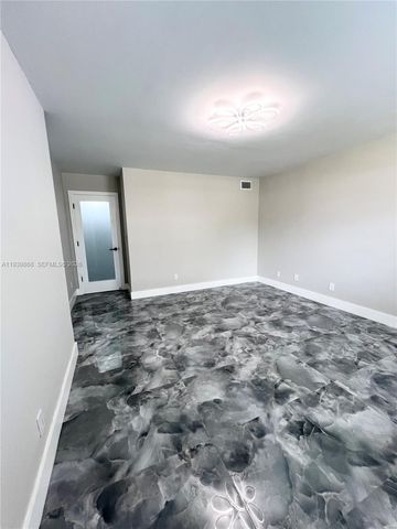 4930 E Sabal Palm Boulevard 206, Tamarac, FL 33319