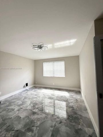 4930 E Sabal Palm Boulevard 206, Tamarac, FL 33319