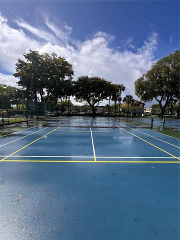 4930 E Sabal Palm Boulevard 206, Tamarac, FL 33319